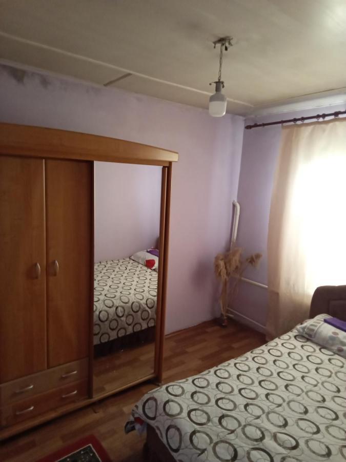 Garden Hotel And Hostel บิชเคก ภายนอก รูปภาพ